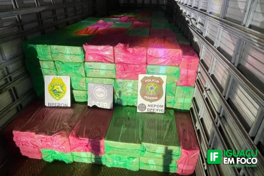 BPFRON, PF/NEPOM E PC apreendem mais de 18 mil pacotes de cigarros contrabandeados em Itaipulândia