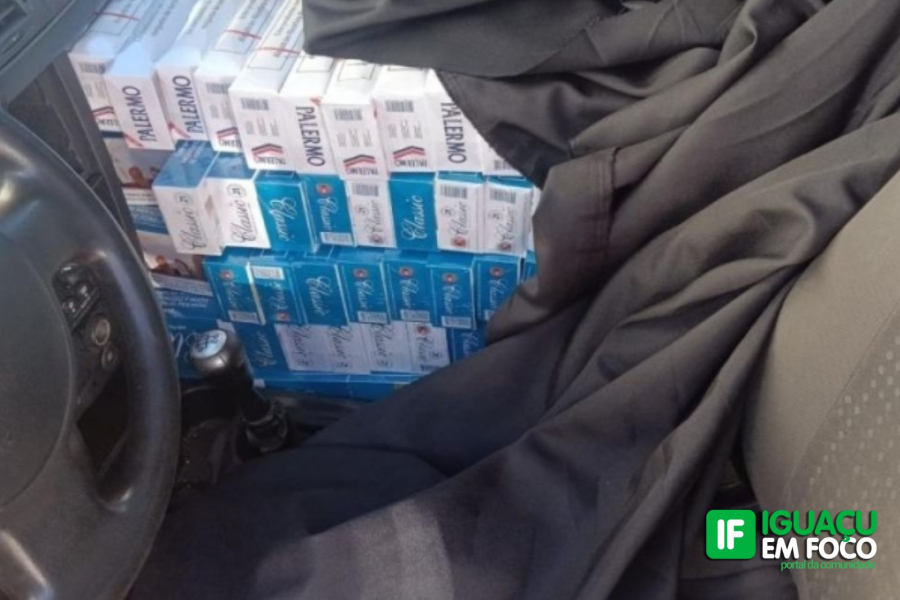Jovem em Santa Tereza do Oeste é pego pela polica com  carga de cigarros contrabandeados